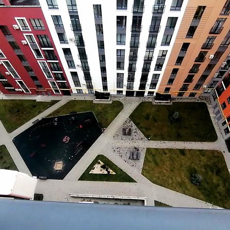 Апартаменты Новобудова Сам Центр Жк "Семицвіт" Львов Экстерьер фото